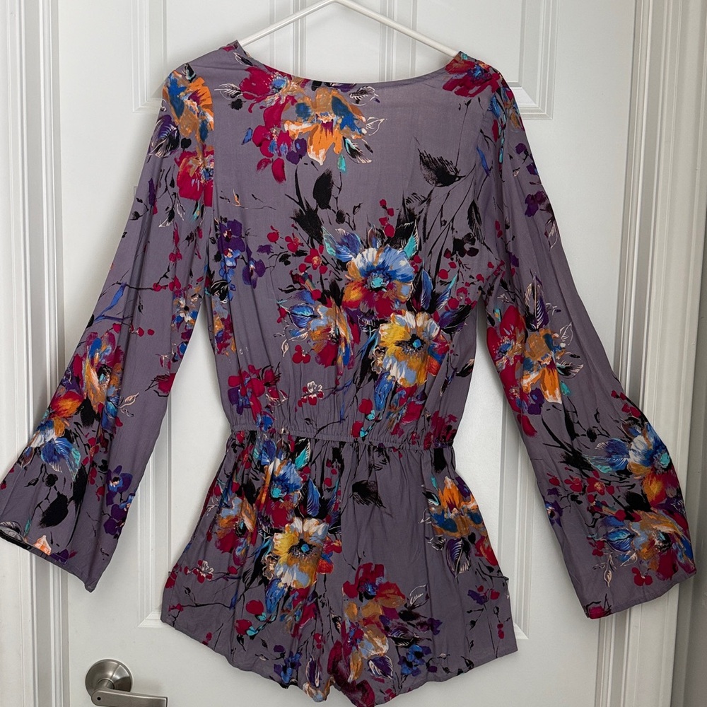 Umgee Multicolor Floral Button-Up - Picture 4 of 5